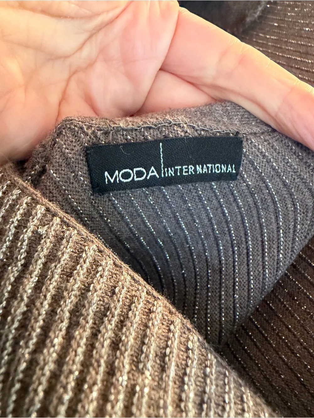 Moda International Gray Ribbed Long Sleeve Knit Dress